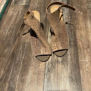 Lucky Brand Brown Bohemian Sandals